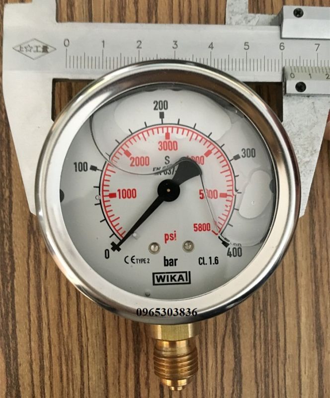 đồng hồ đo ap suất wika dầu
