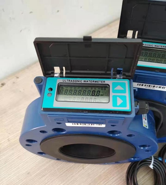 đồng hồ đo lưu lượng điện tử mặt bích