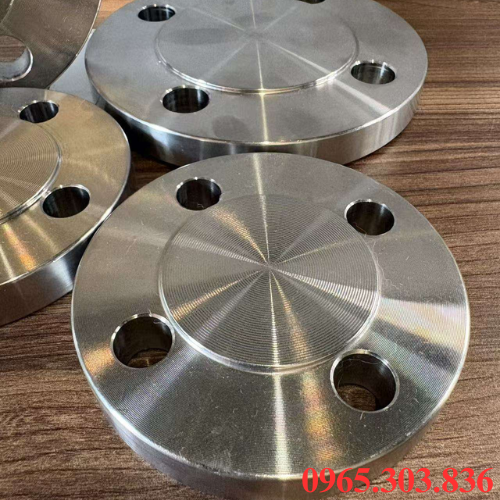 Lỗi thường gặp khi sử dụng mặt bích mù JIS 10K